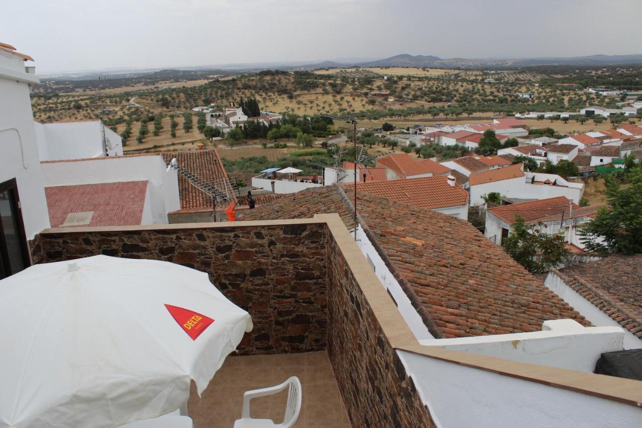 Apartamento El Rincón de Matías  Segura de León Exterior foto